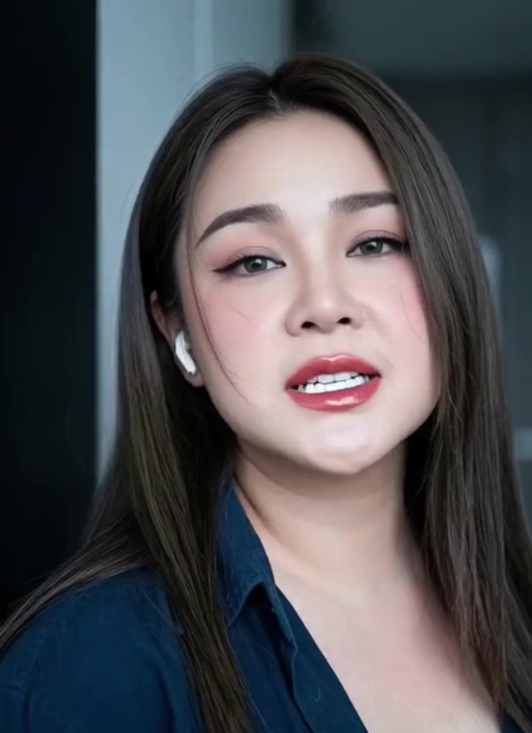 @ดร.ลีลาวดี วัชโรบล