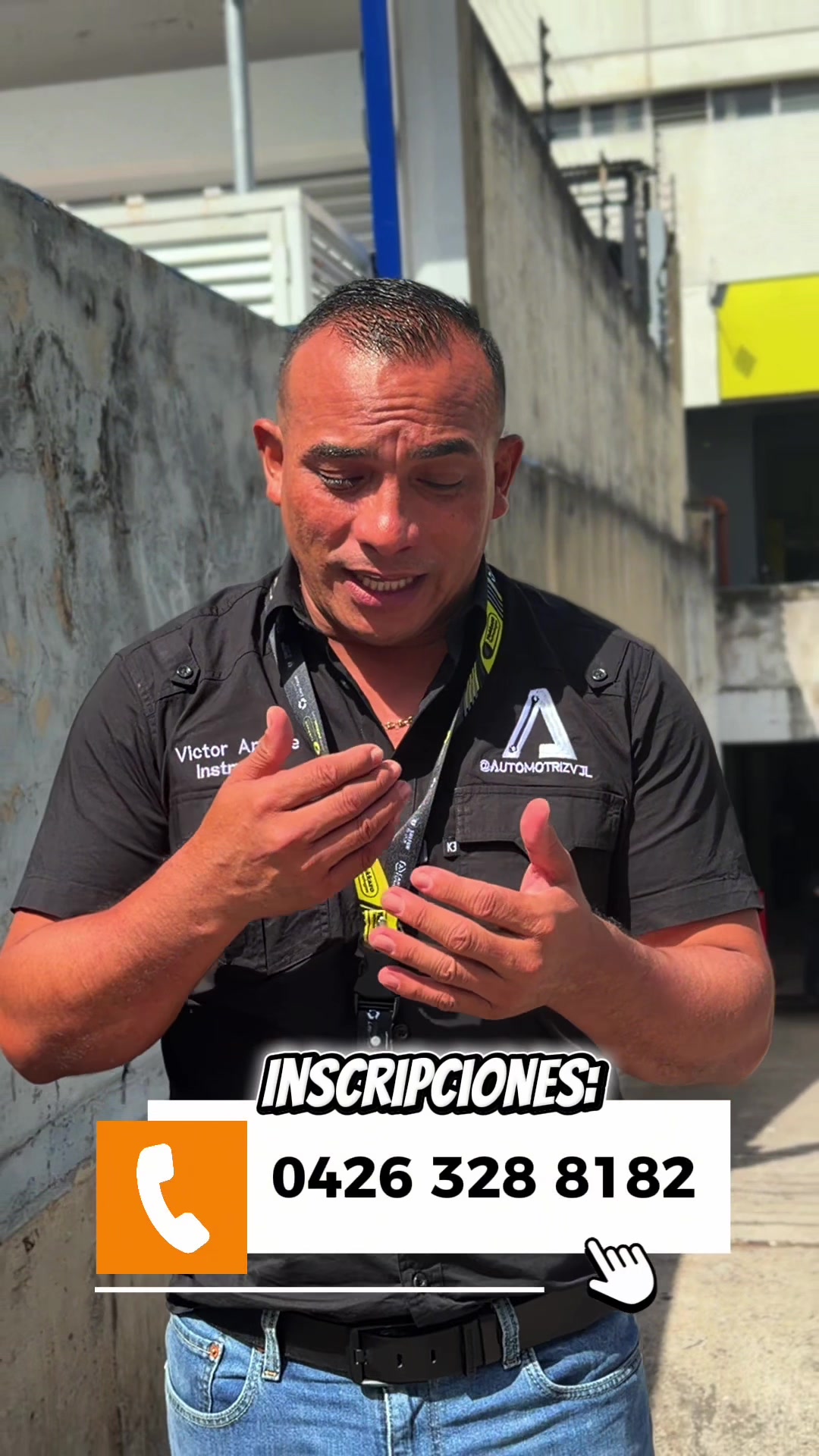 @V&iacute;ctor Aponte