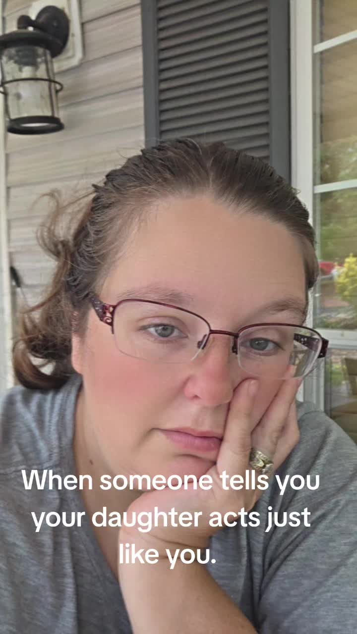 @annaroyal