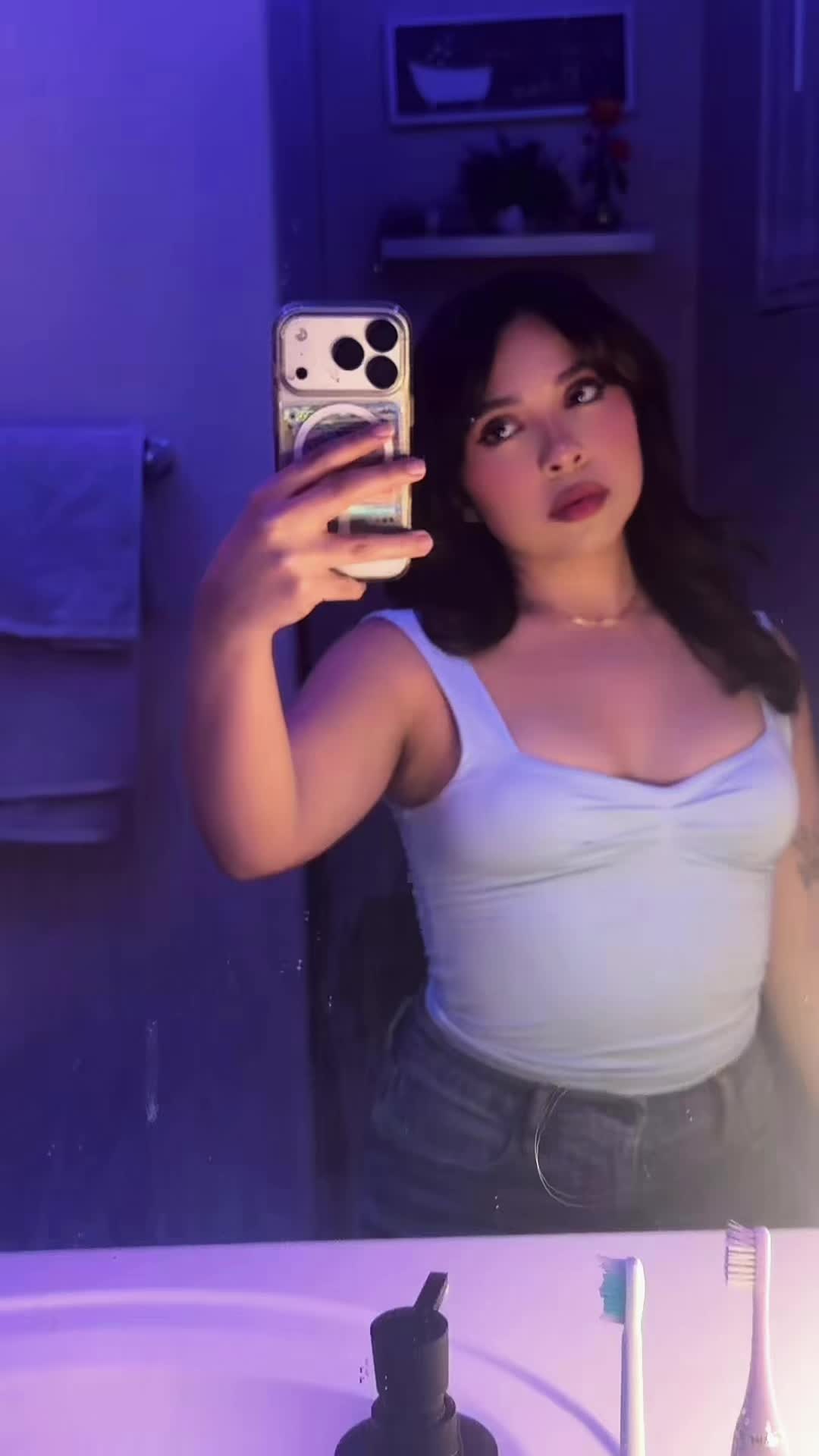 @emi🐆