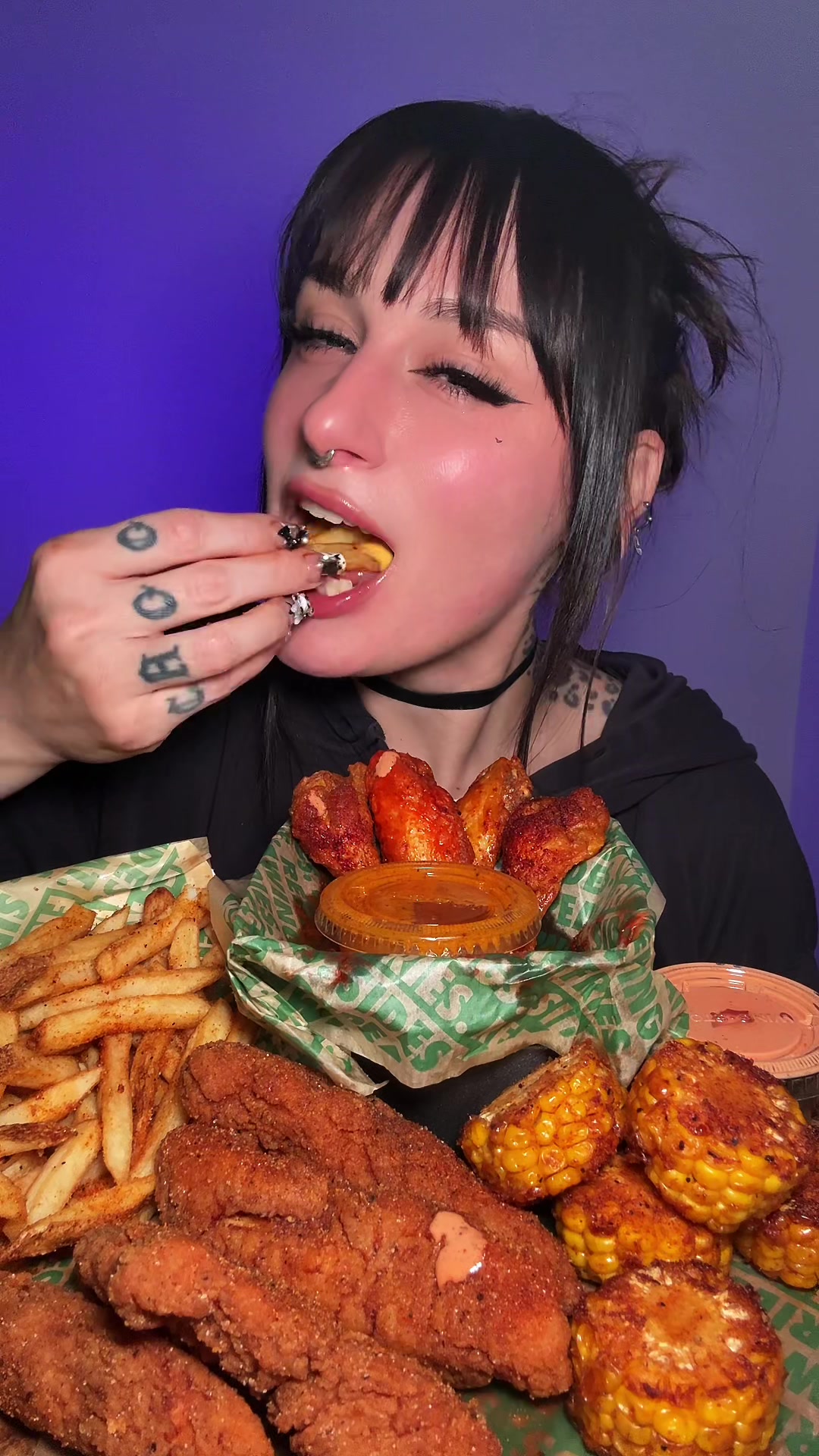 @ItsHungryAmber