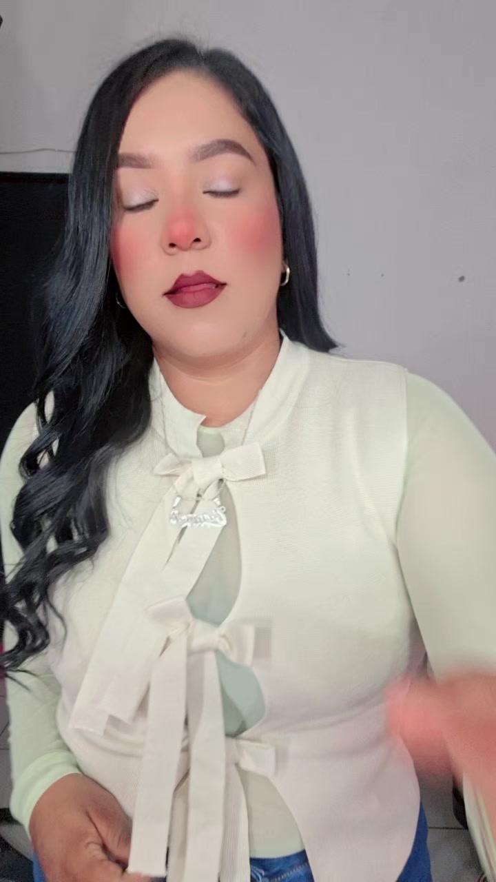 @carmen lopez 🥰