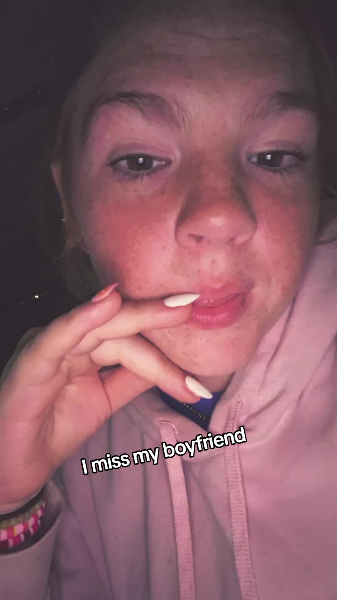 @Carlee