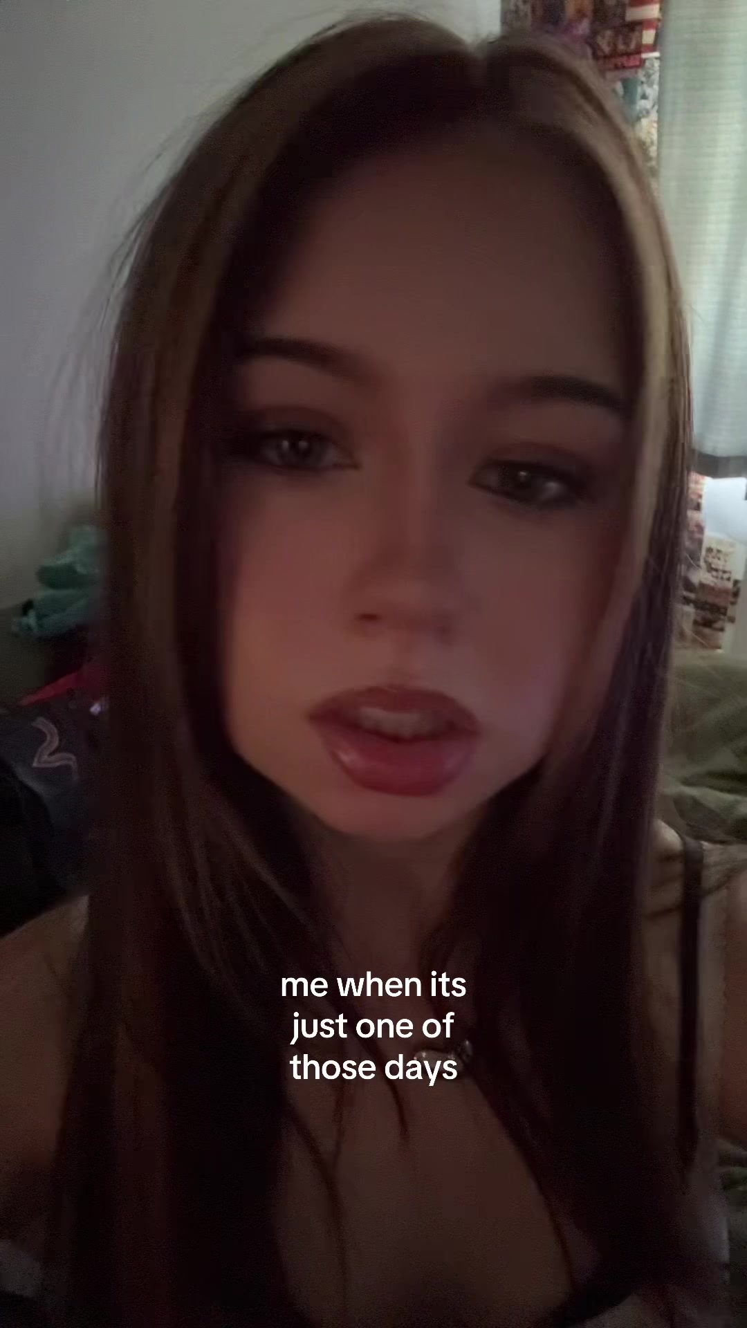 @𑣲𝄞lolarae