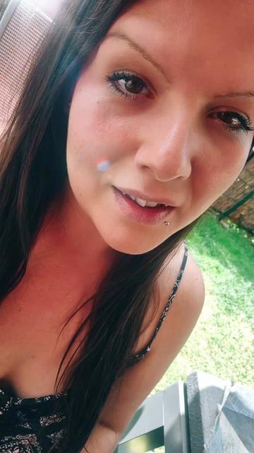 @einfachmely