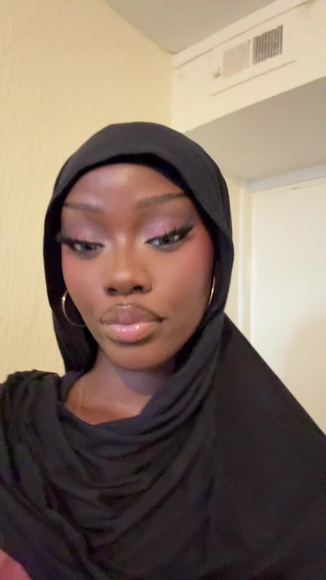 @beyninya