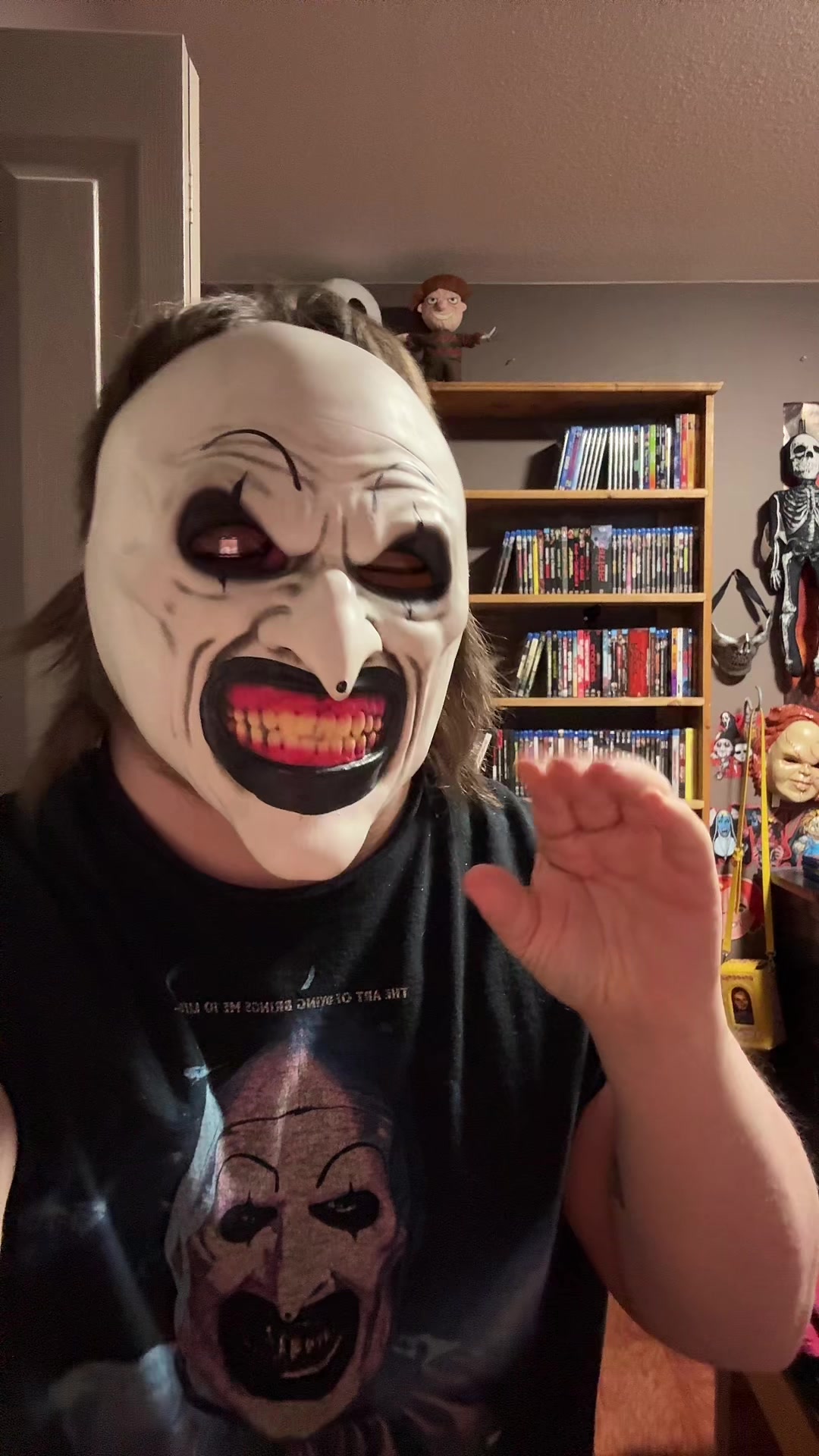 @HorrorLover