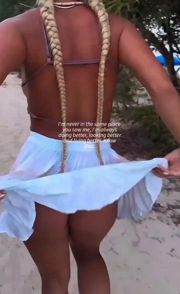 @Emaaxx