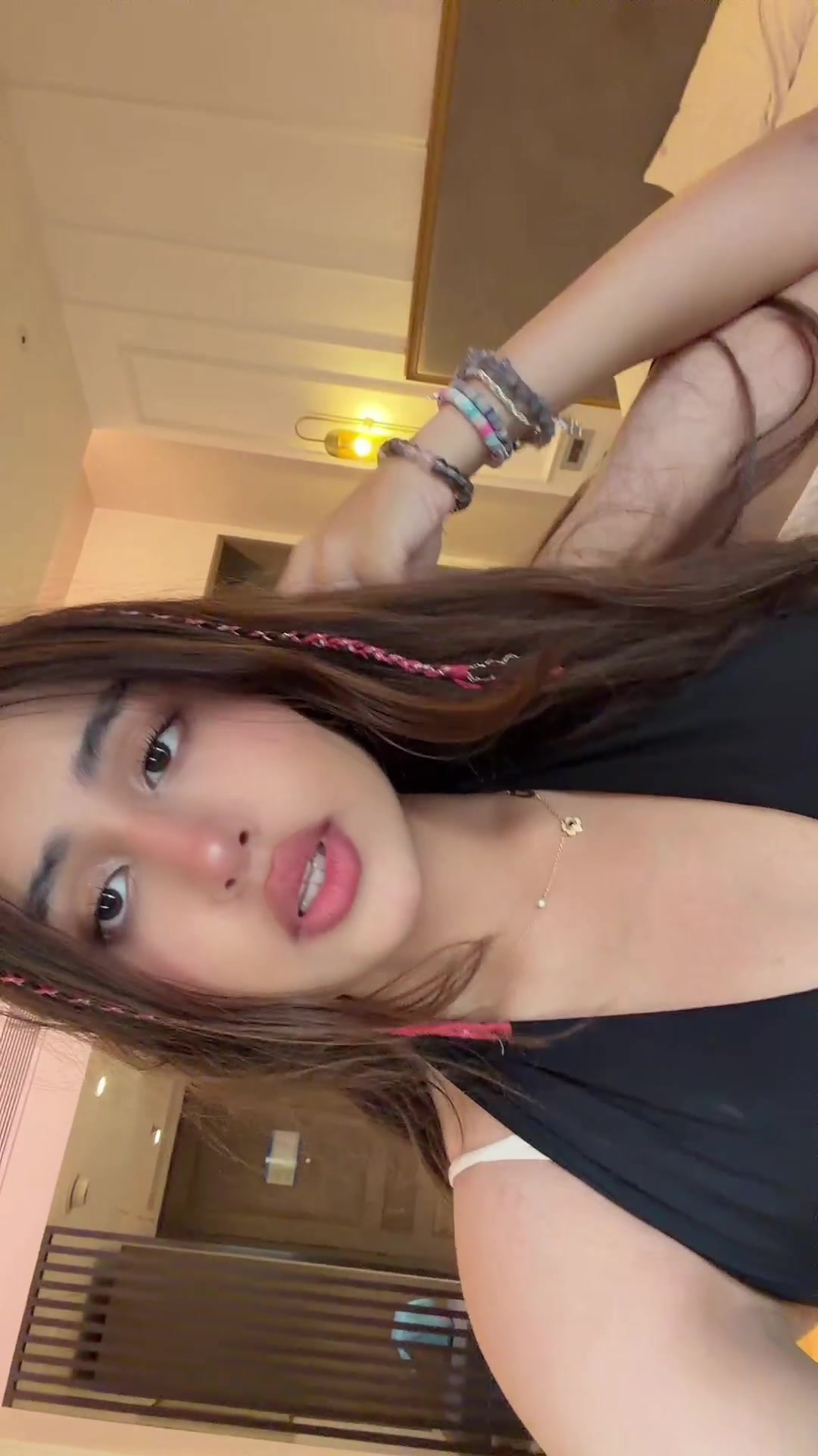 @aeshna