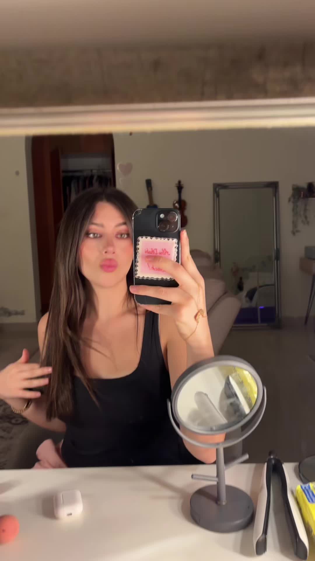 @nadin.ax