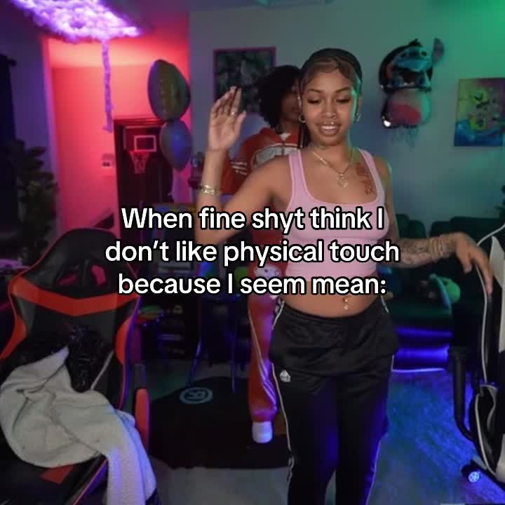 @👑