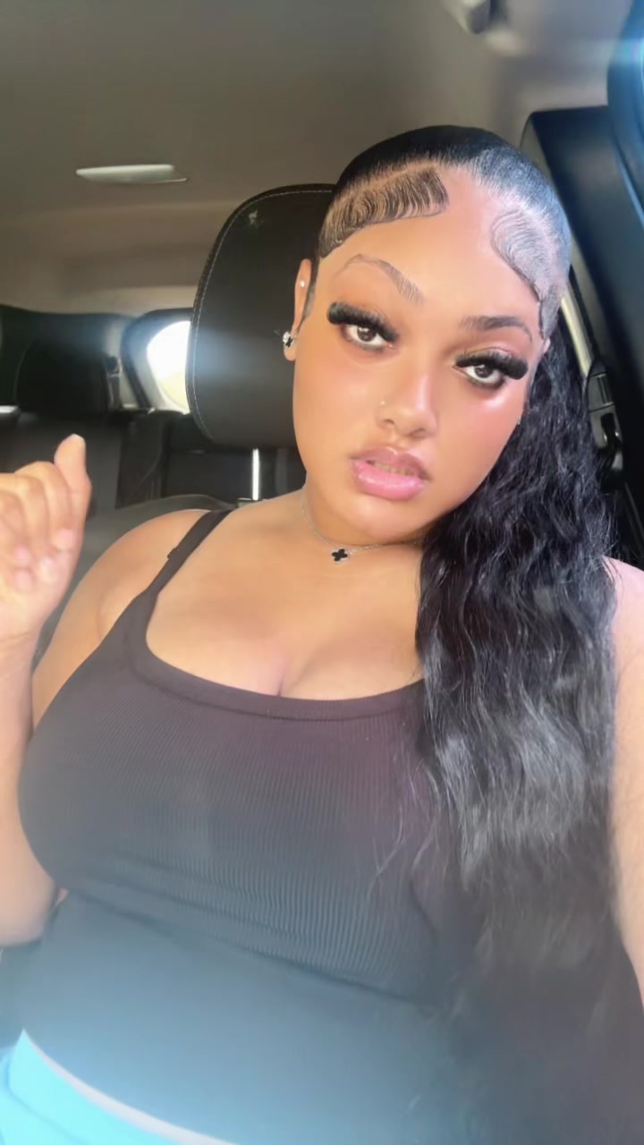 @Zuria.aaa