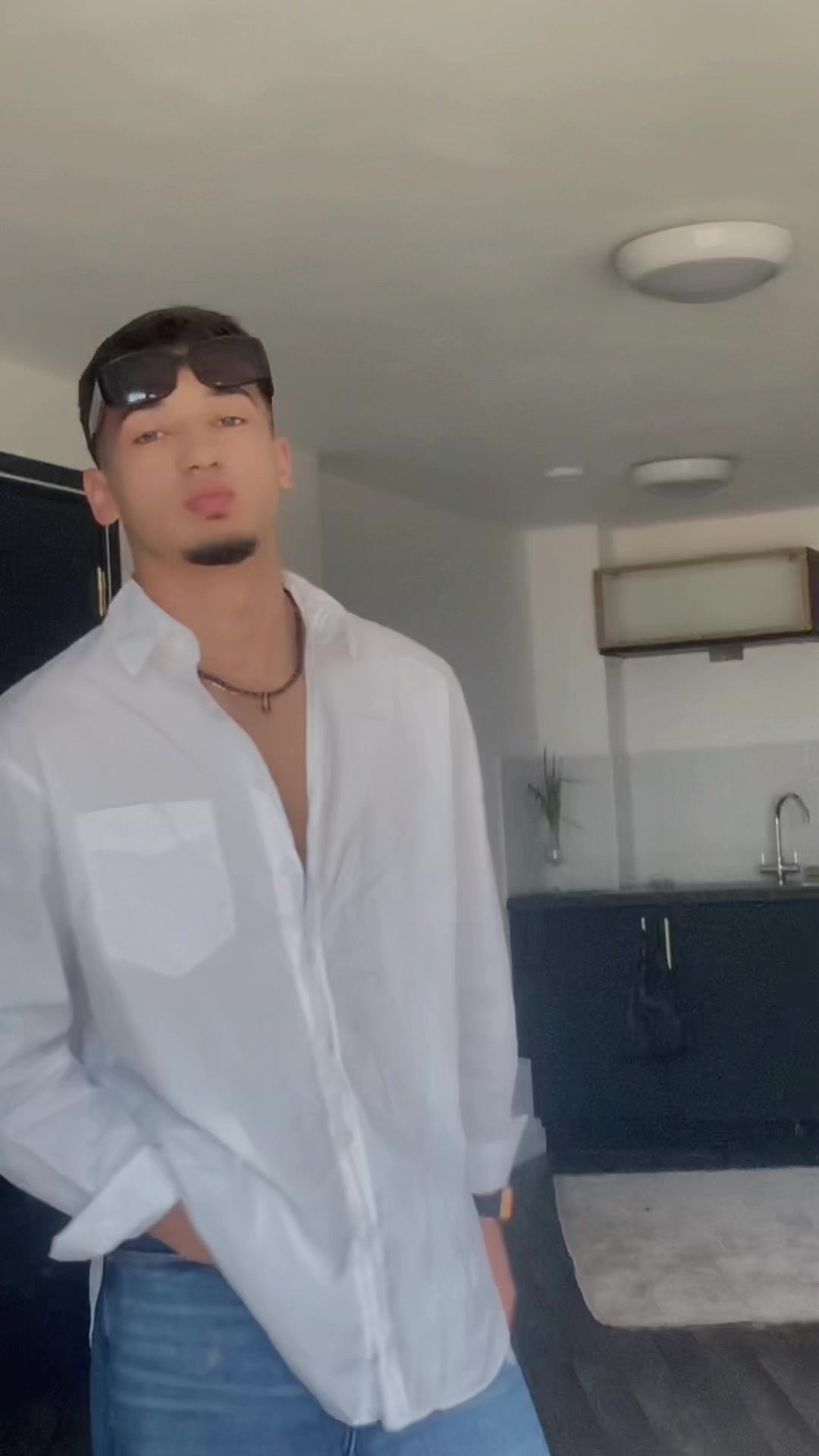 @♠️🐊