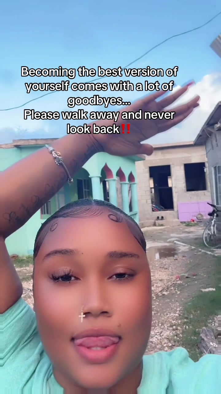 @Bigbattychrissy