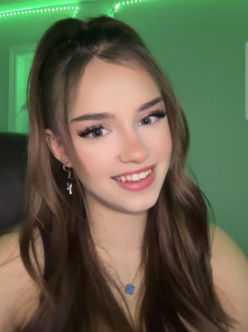 @AnnaWorld🍓
