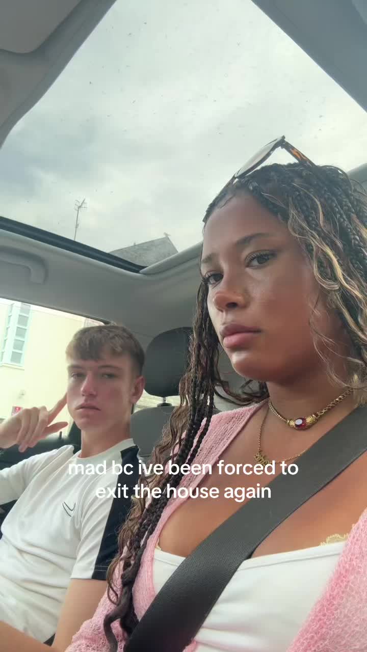 @rhi🏜️