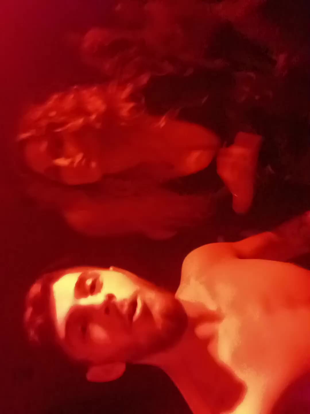 @Laur20