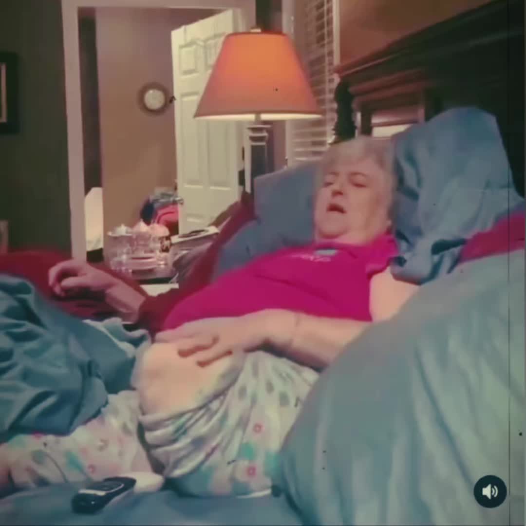 @ʰᵃᵗᵉᶜʳᵃᶠᵗ ᵗᵛ