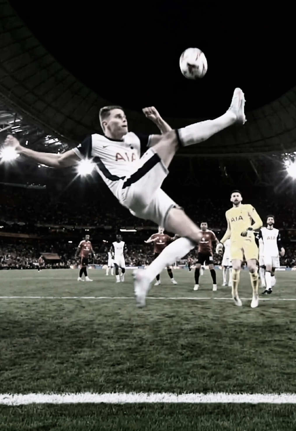 @๐ธ๐.futbol