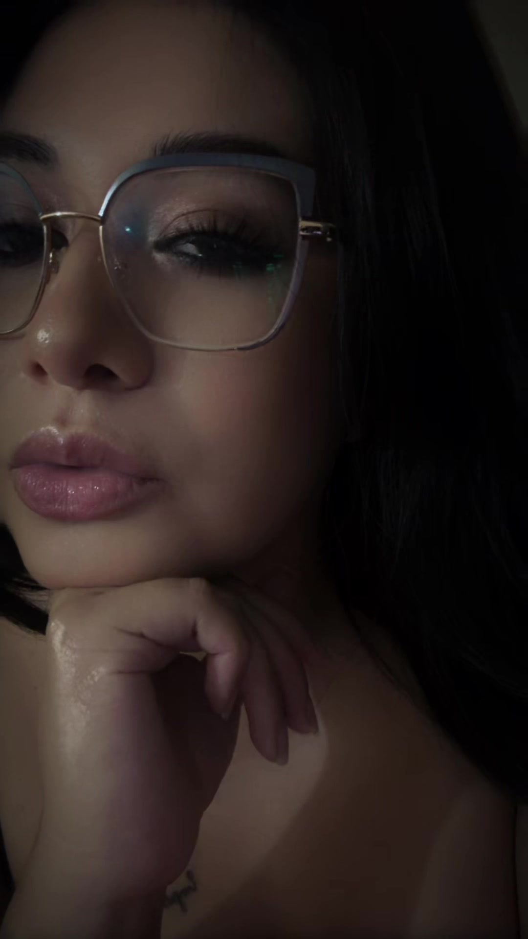 @💋