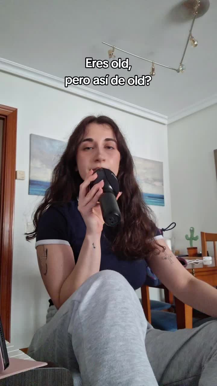 @Desir&eacute;e 🦋
