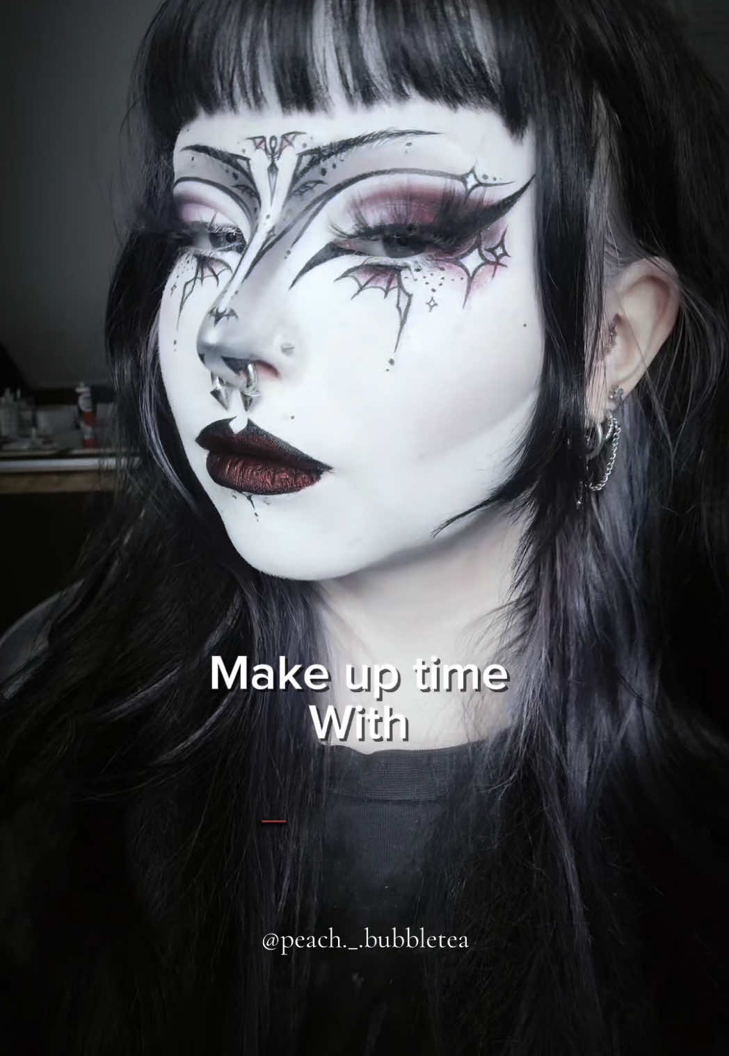 @Julie🕷️