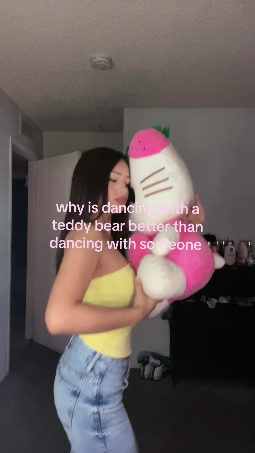 @𝐀𝐲𝐥𝐢𝐧𝜗𝜚