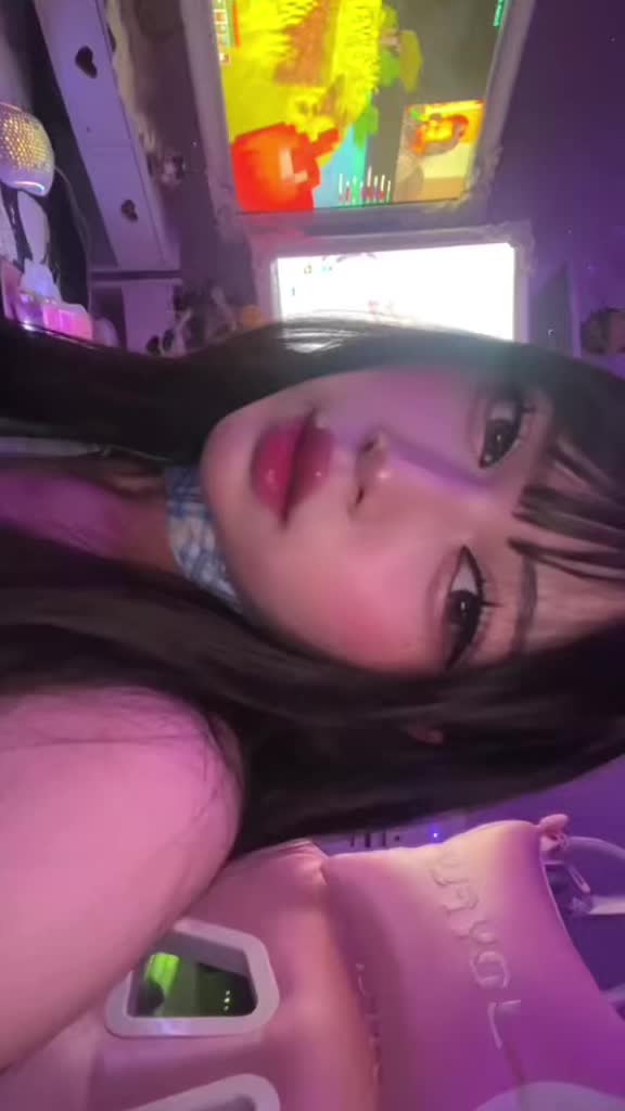 @ᴍᴀɪ𖣂