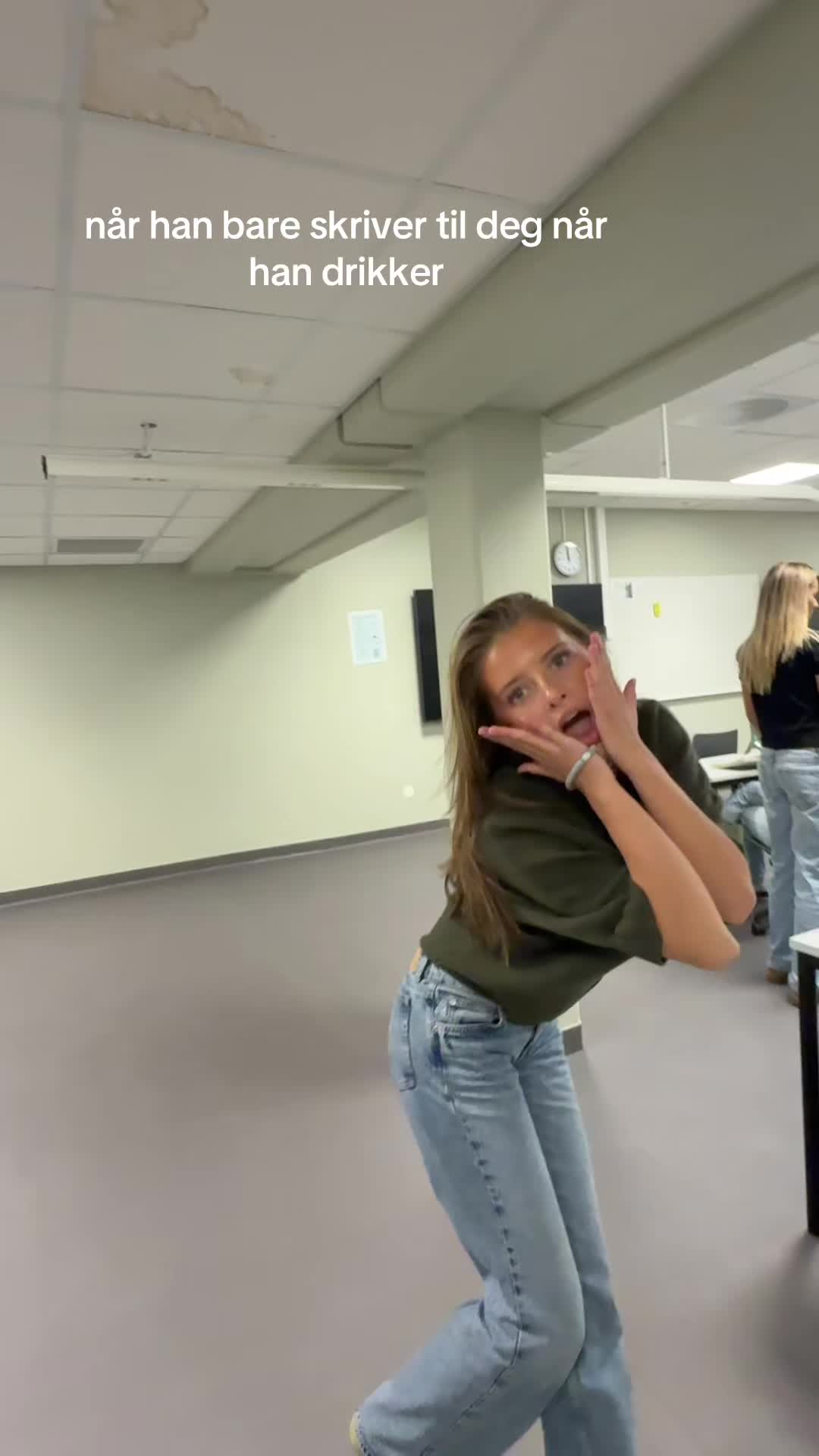 @maxineahlsennn