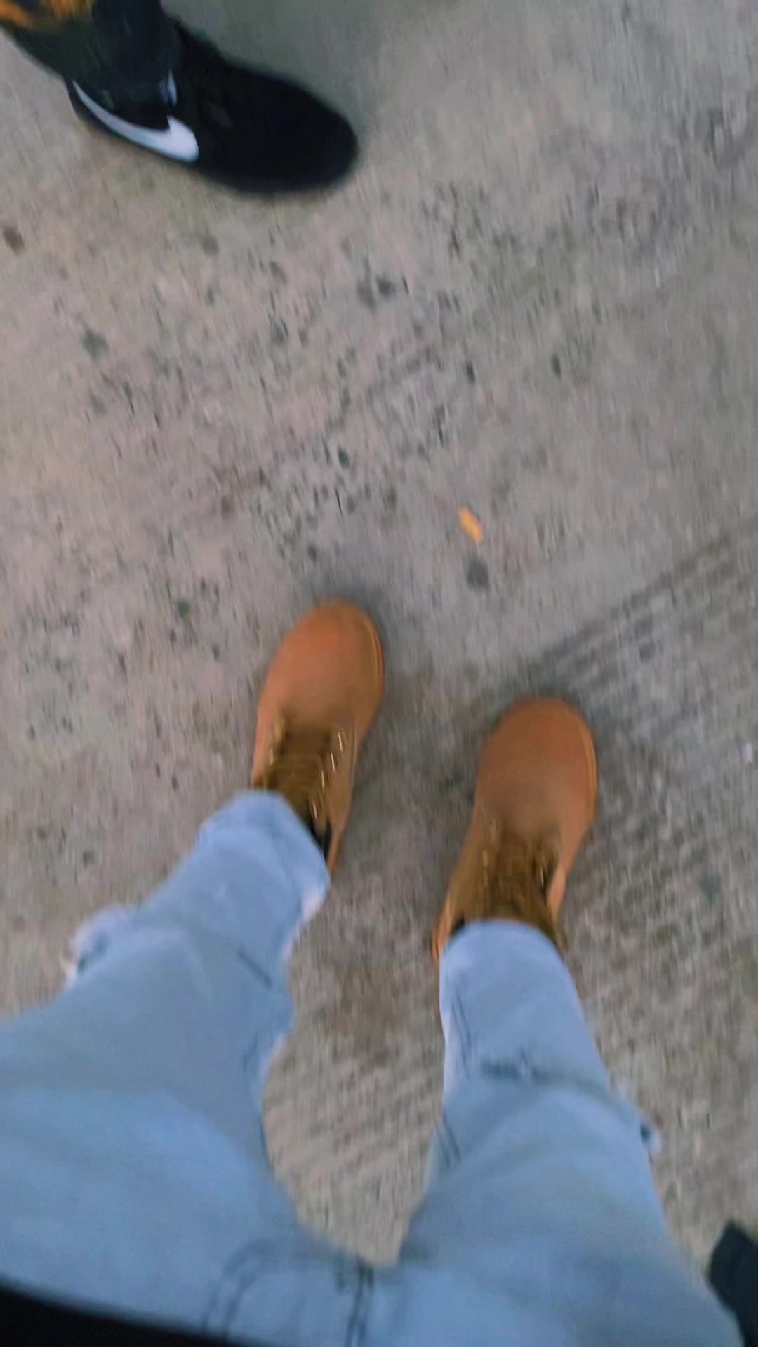 @Jo4 