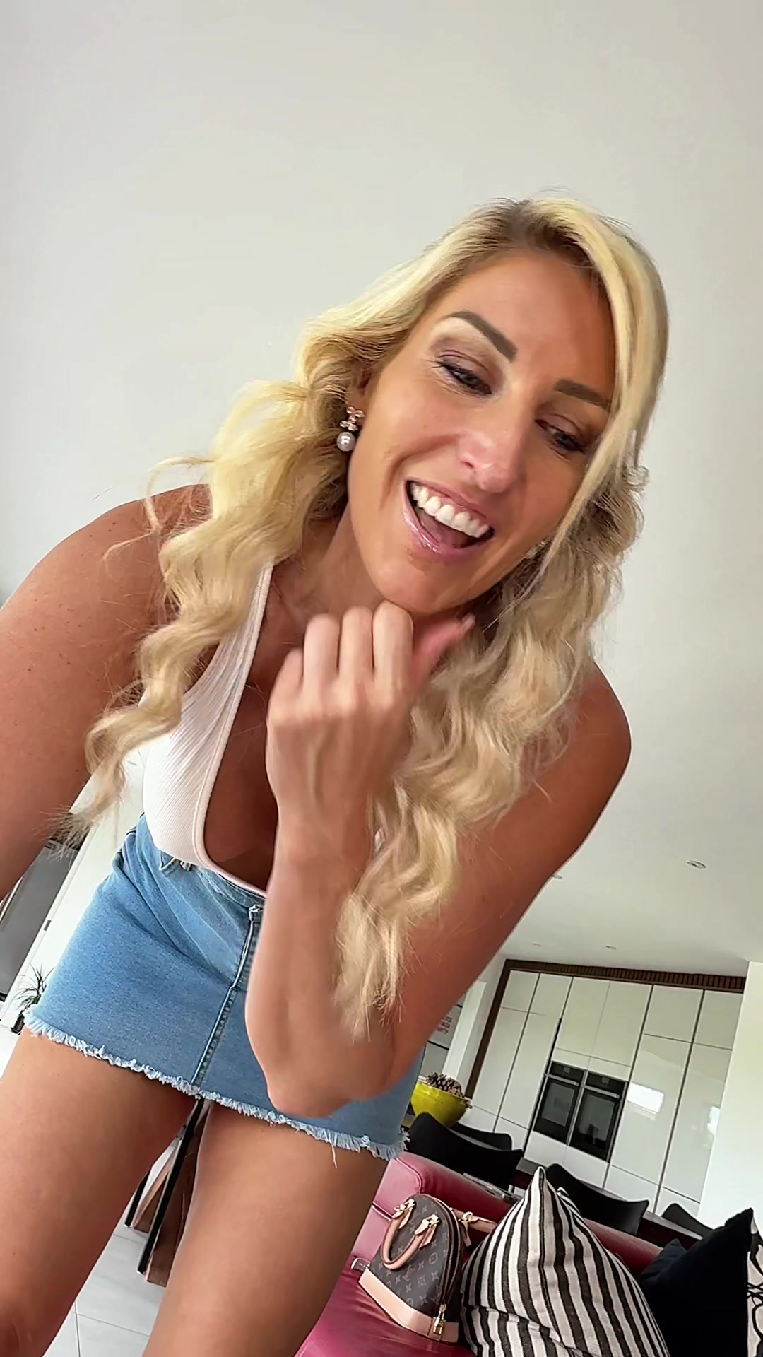 @BlondeStepMom