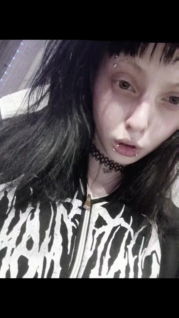 @Lirr1kaaq