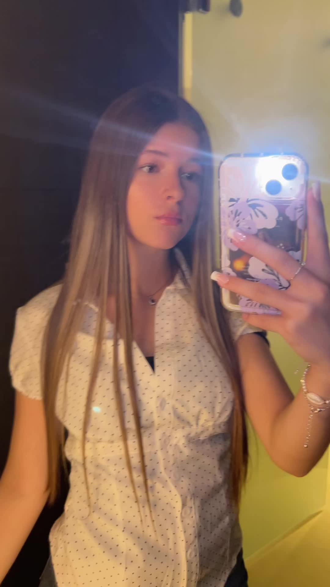@Ana🎀