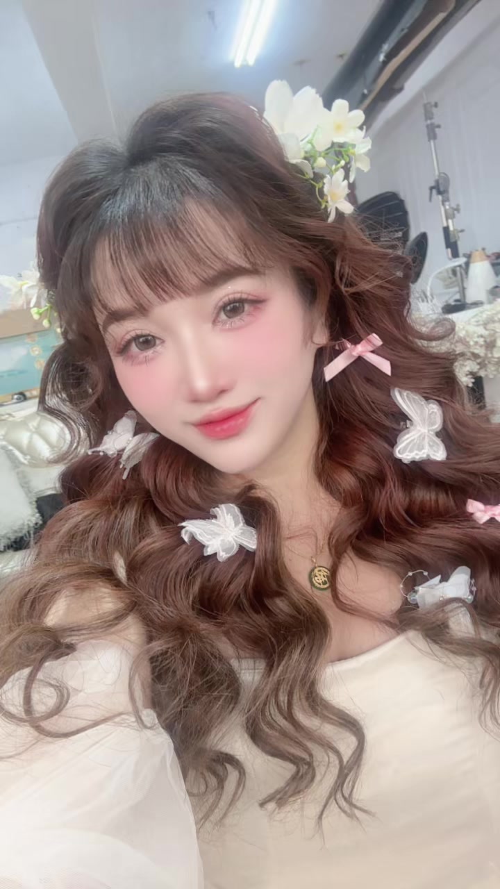 @Angela 🍎🦄