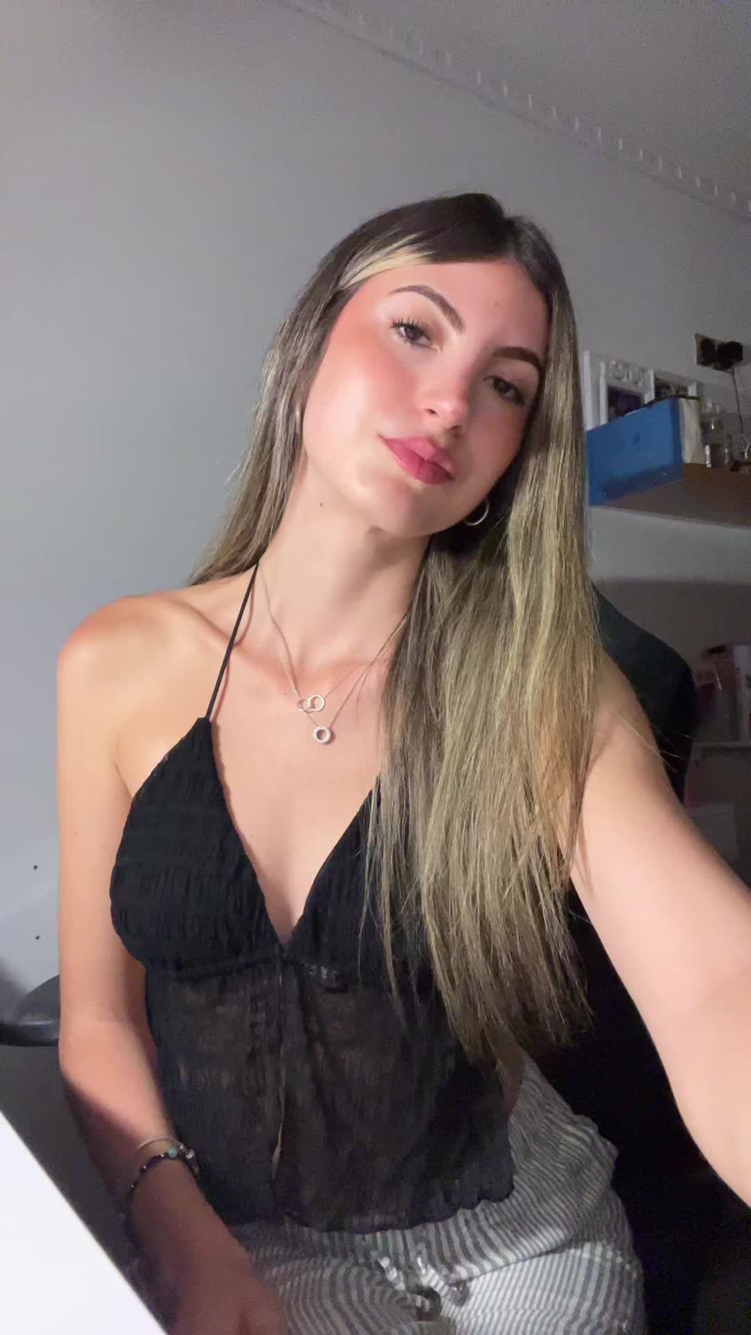 @annnnnaaaaa_