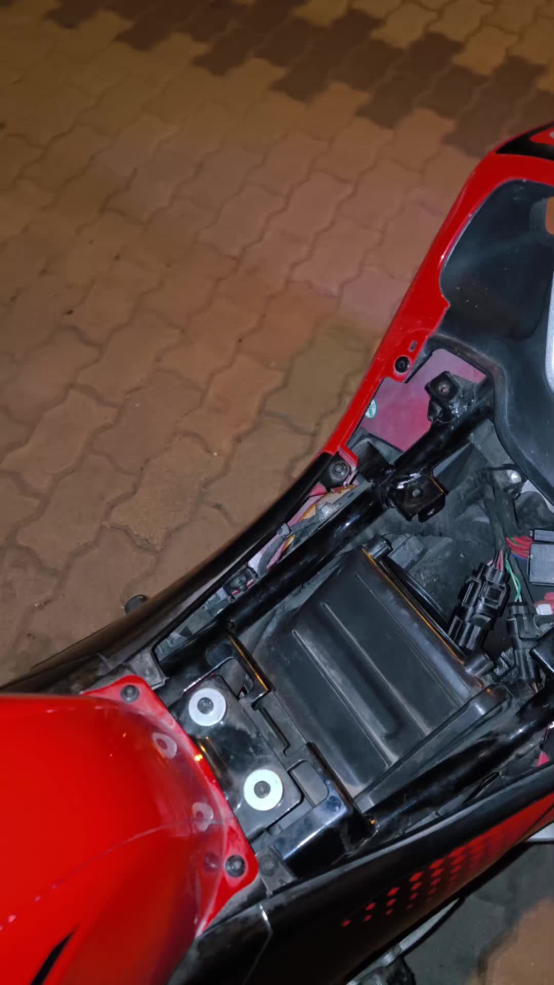 @Peker 🏍️💨💨💨