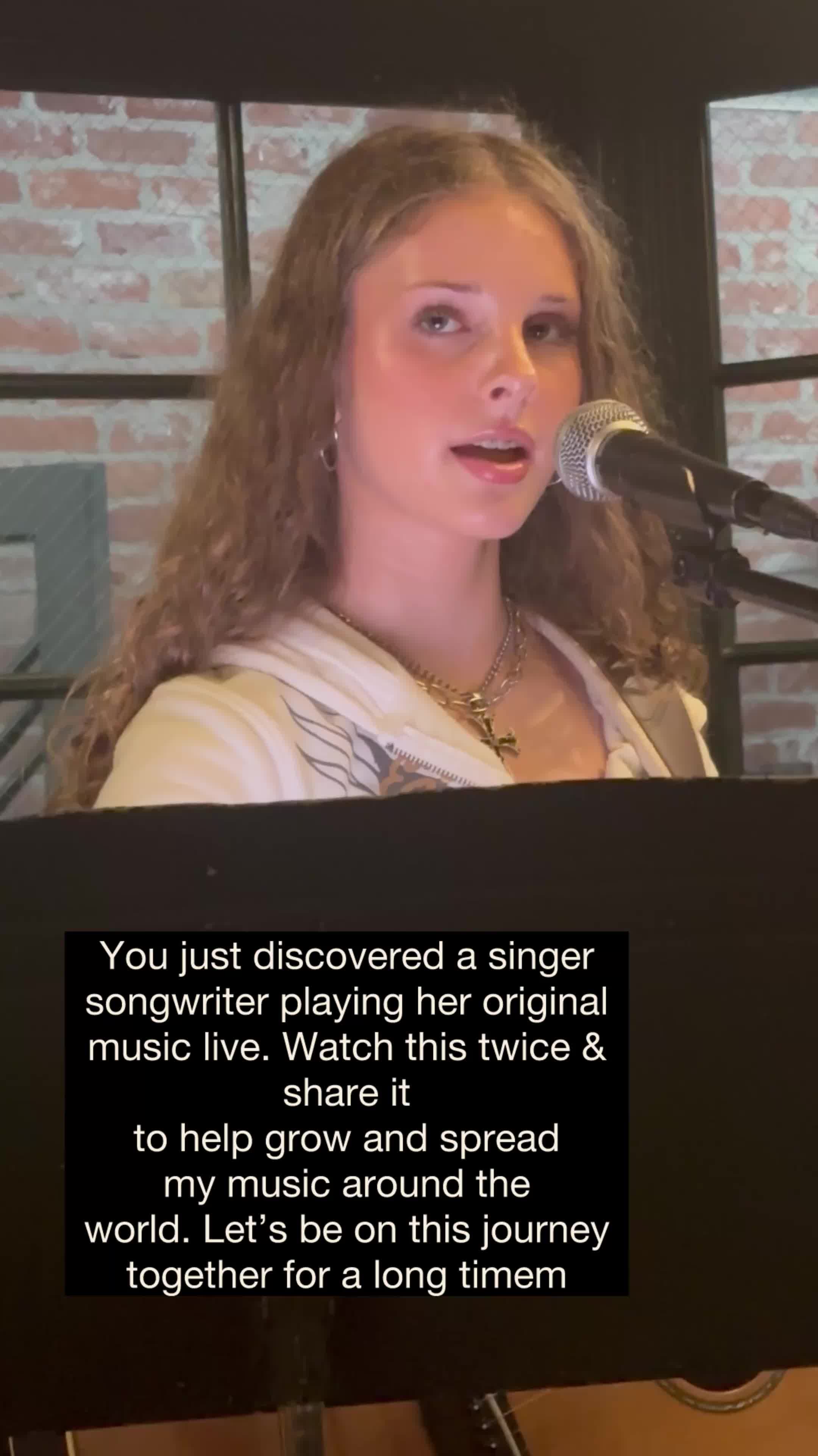 @sophieghosnsings