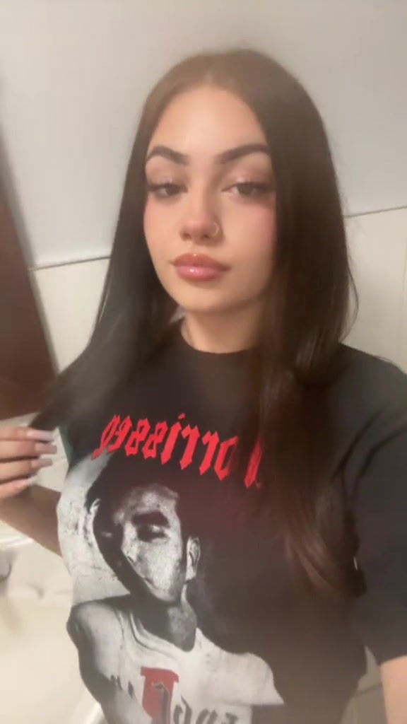 @𝒪𝓉𝓉𝒶𝓋𝒾𝒶🍒