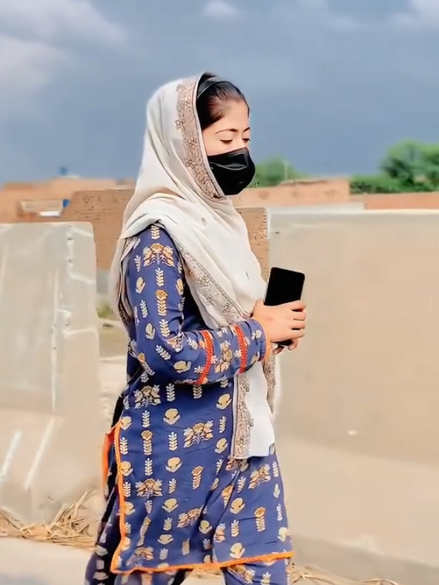 @Sadiya Chiniot 🇬🇧