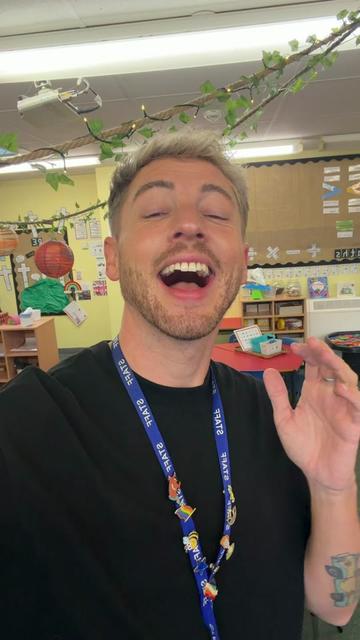 @Mr R - Teacher