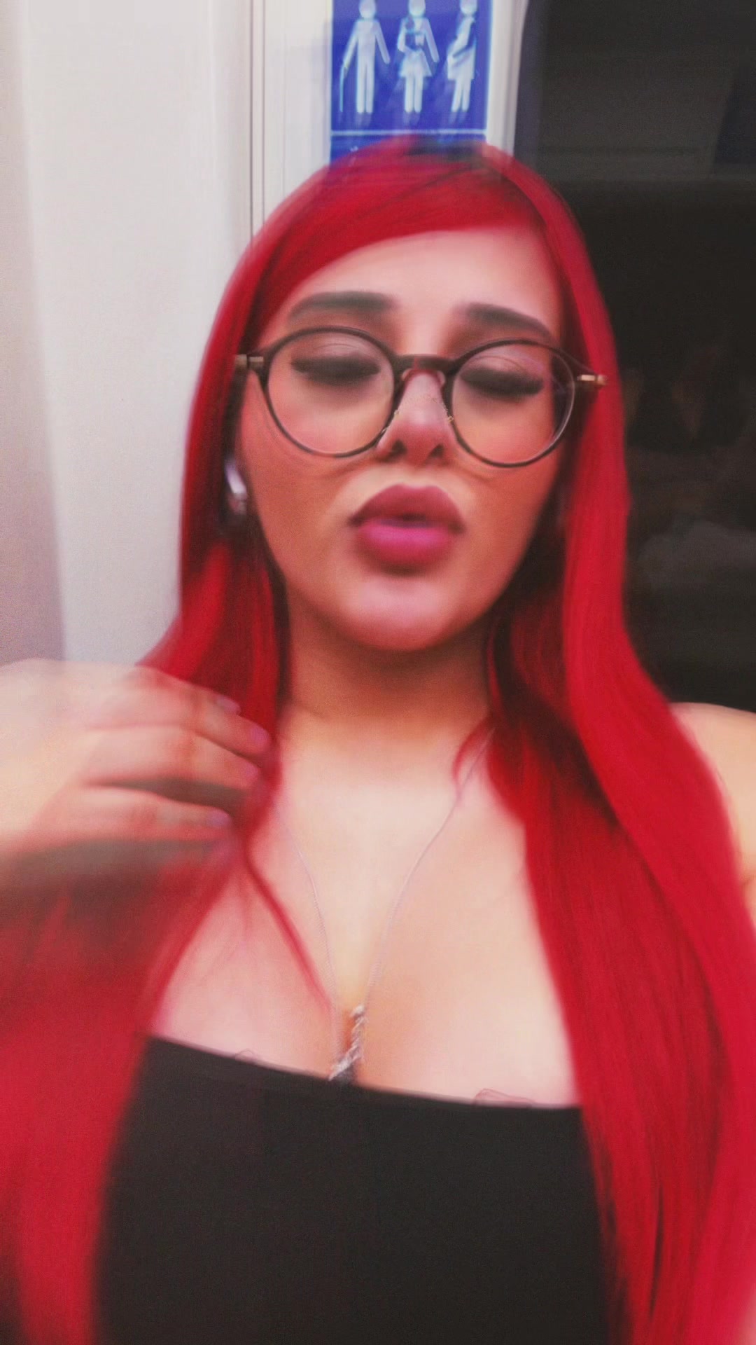 @𝒩𝒶𝓃𝒾 🧜🏼&zwj;♀️