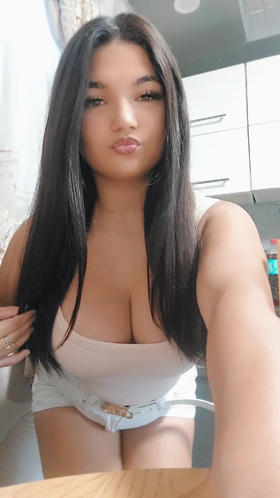 @jasminemaga18
