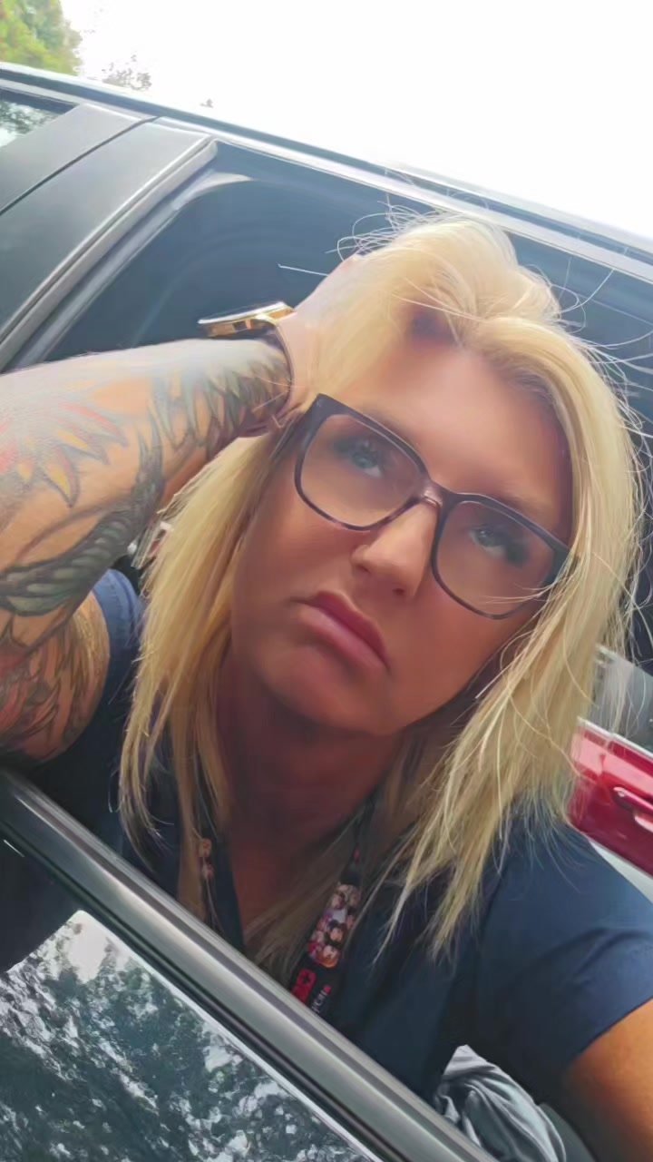 @blondiejos