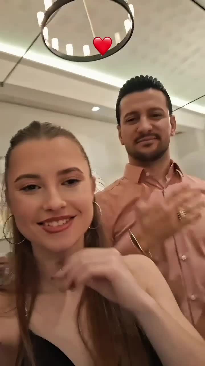 @𝓑𝓸𝓻𝓪𝓪𝓪_🦋