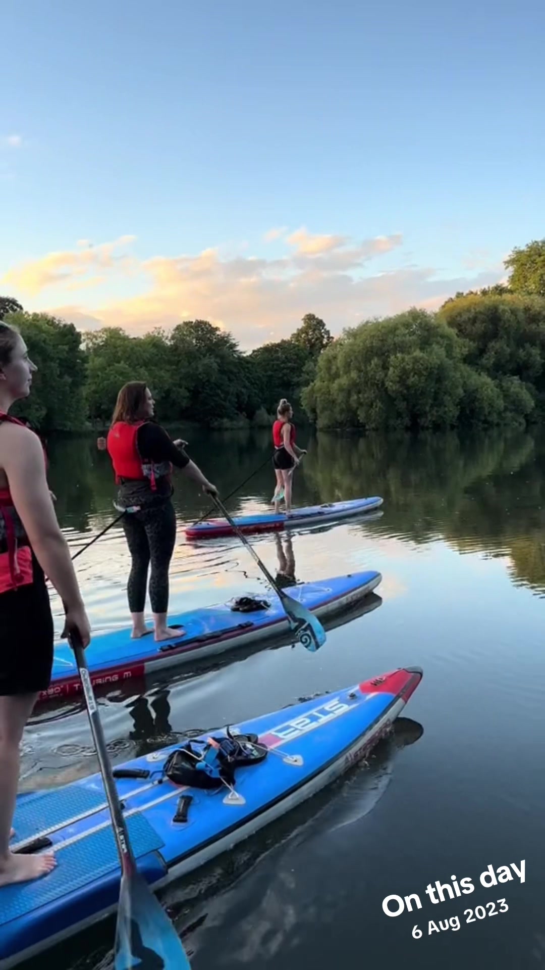 @The London Stand Up Paddle Co