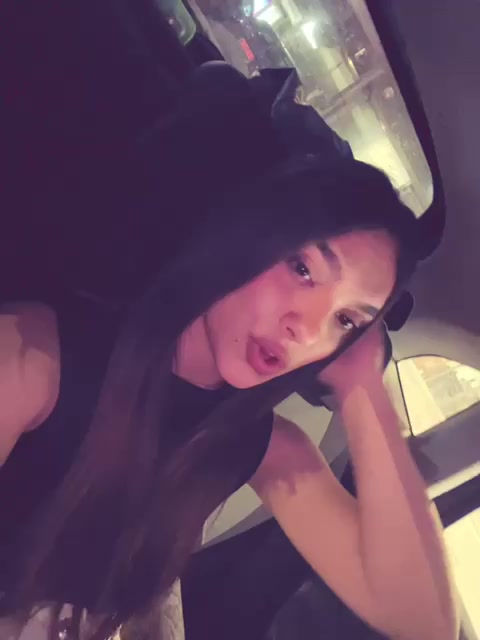 @C R I 🌒