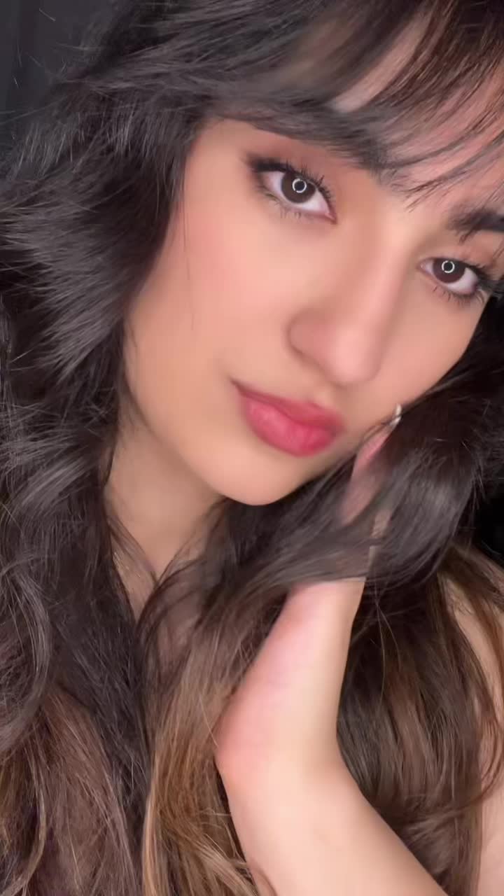@Anita Taleghan