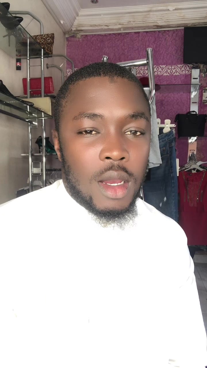 @Wakaana HaQan &hearts;️الله واحد ☝️
