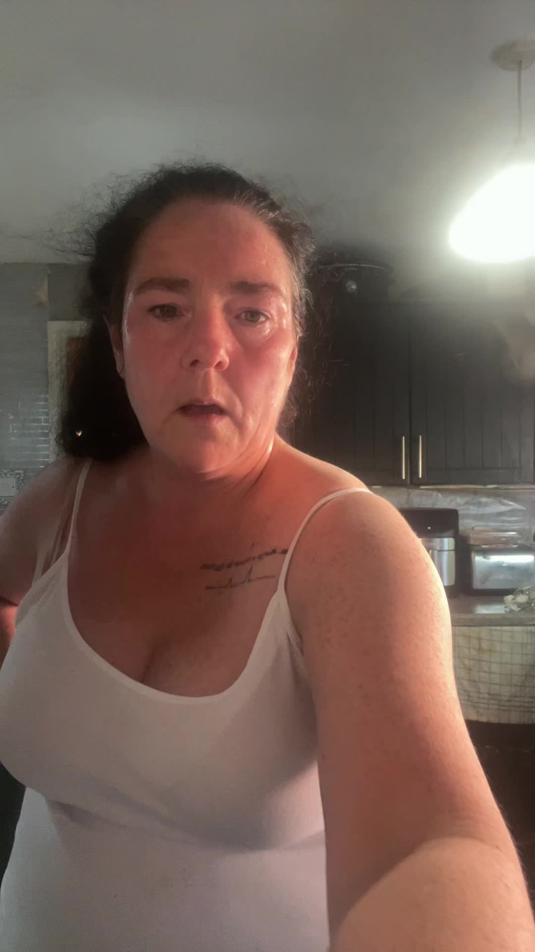 @xxx Lisa proud mother of 7 xx