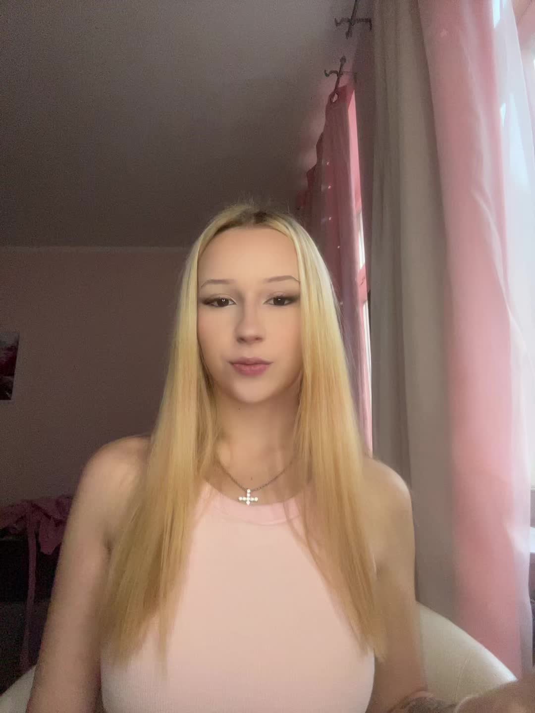 @Neelöö